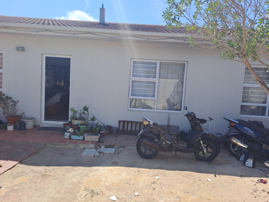 3 Bedroom Property for Sale in Onverwacht Western Cape